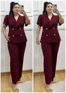 TR187-Vogue Serisi Gold 4Kare Düğme Detaylı İkili Takım