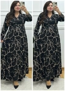 V123-Siyah krem damar desen maksiboy kuşaklı elbise
